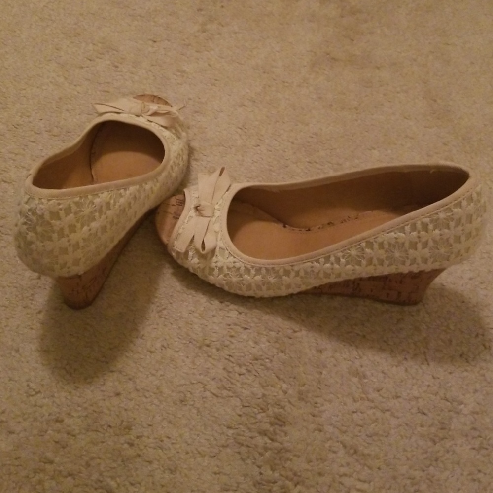 Ivory wedge shoes